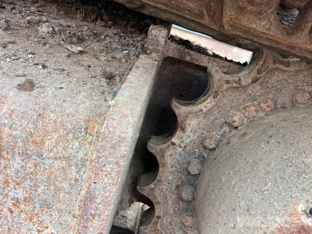 Hyundai HX 220 L Escavatori cingolati