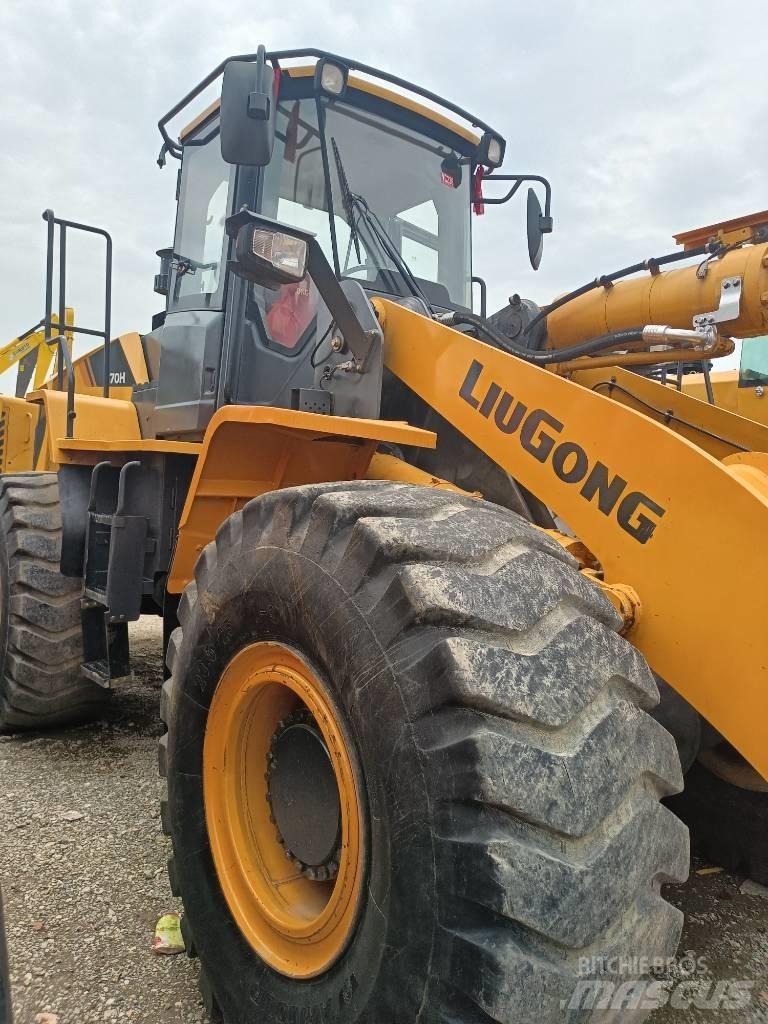 LiuGong 870H Pale gommate