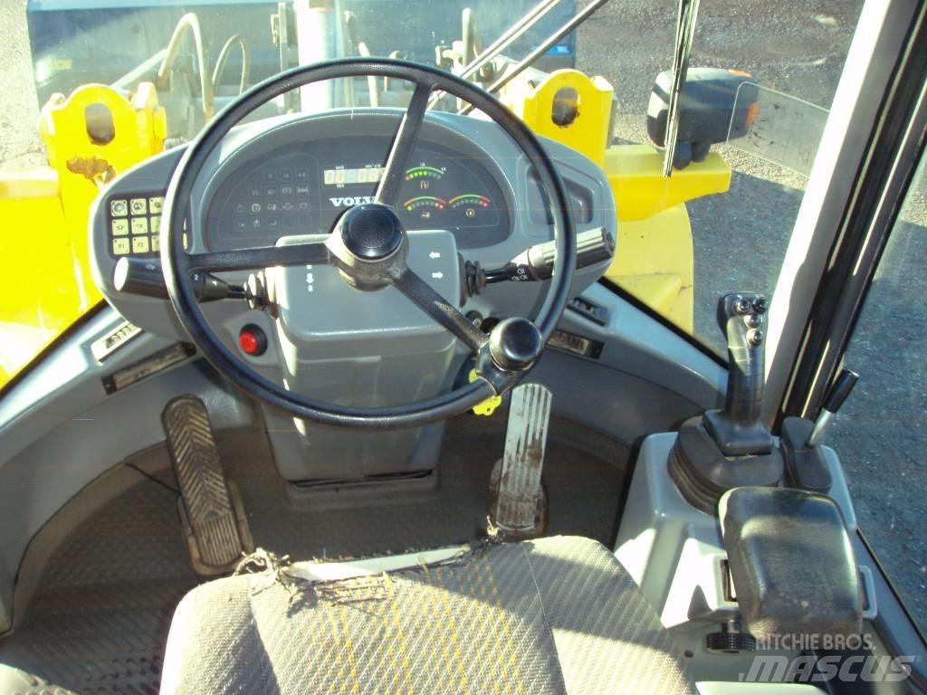 Volvo L 30 Pale gommate