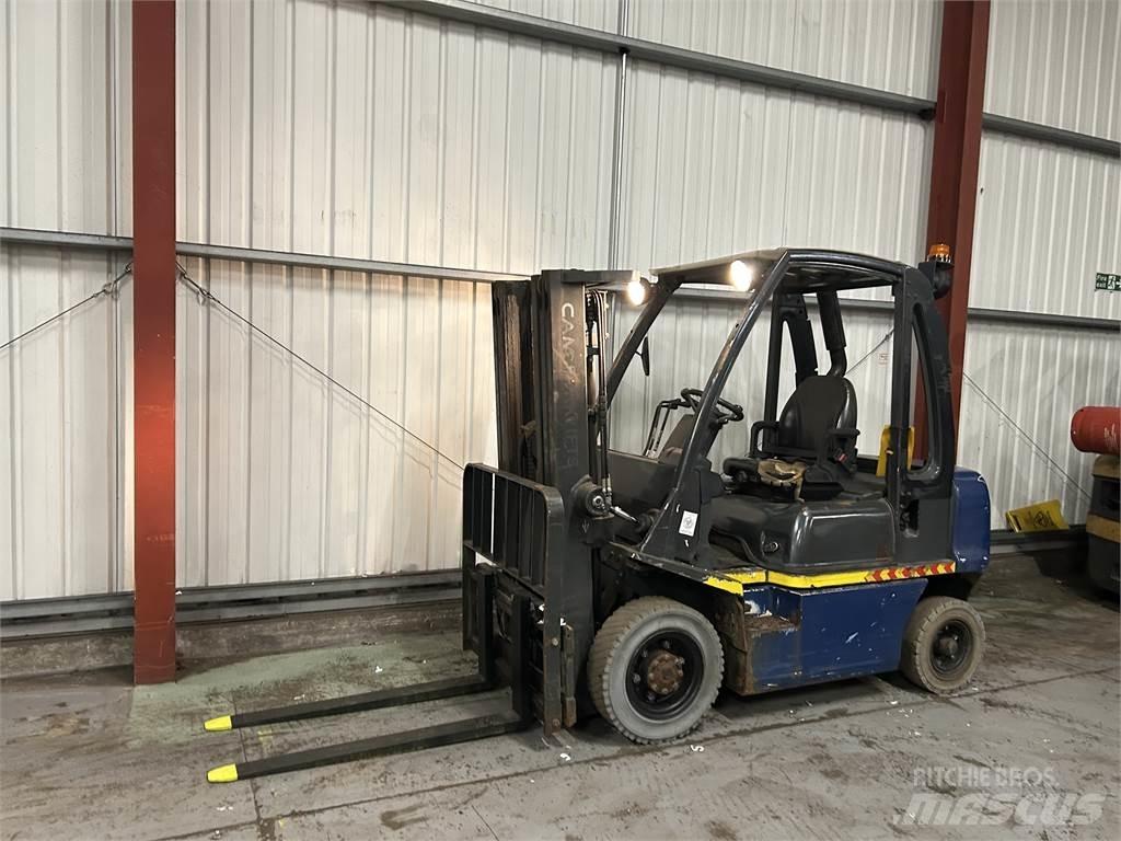 Nissan Y1D2A25Q Carrelli elevatori diesel