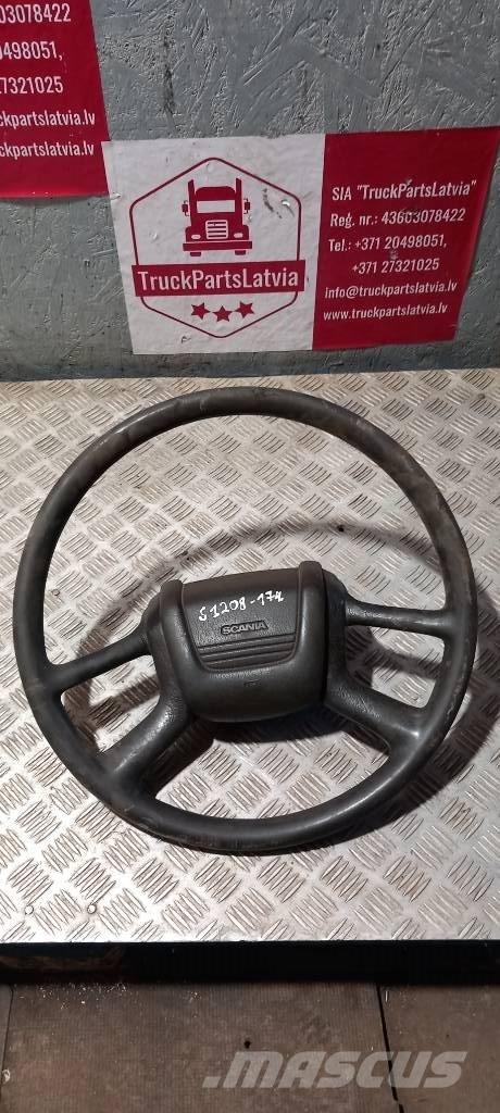 Scania 94 D.    1439128 Cabine e interni