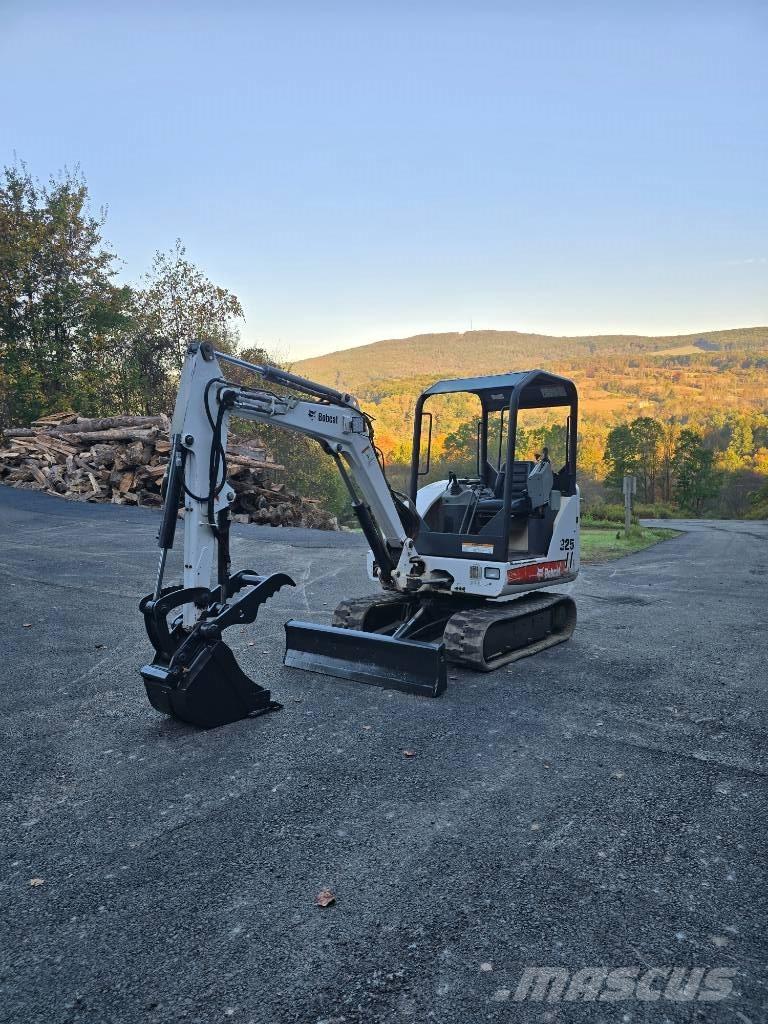 Bobcat 325 G Miniescavatori