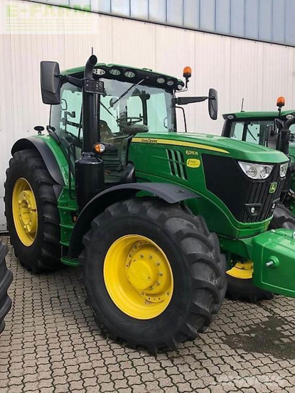 John Deere 6215r Trattori