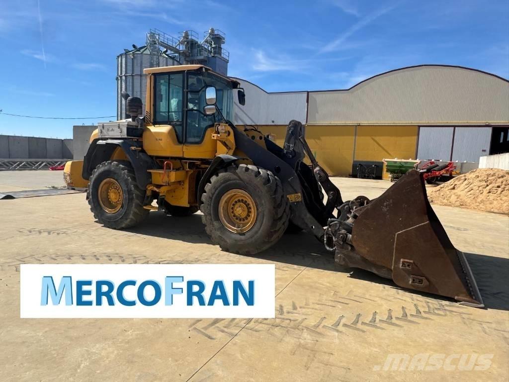 Volvo L 90 G Pale gommate