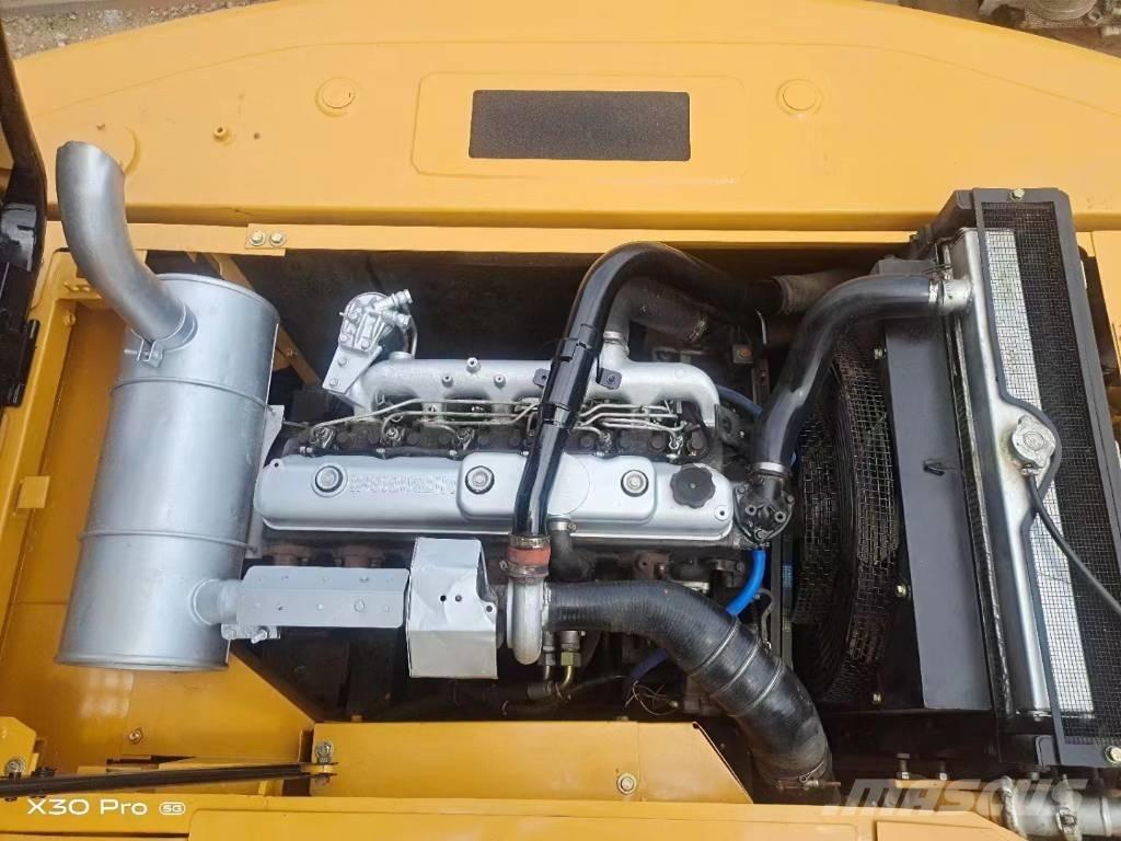 Sany SY215-9 Escavatori cingolati