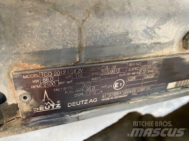 Mecalac 714 MW Escavatori gommati