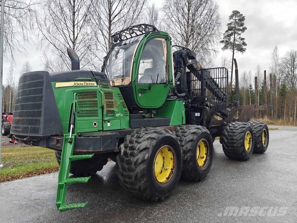 John Deere 1210 E Forwarder