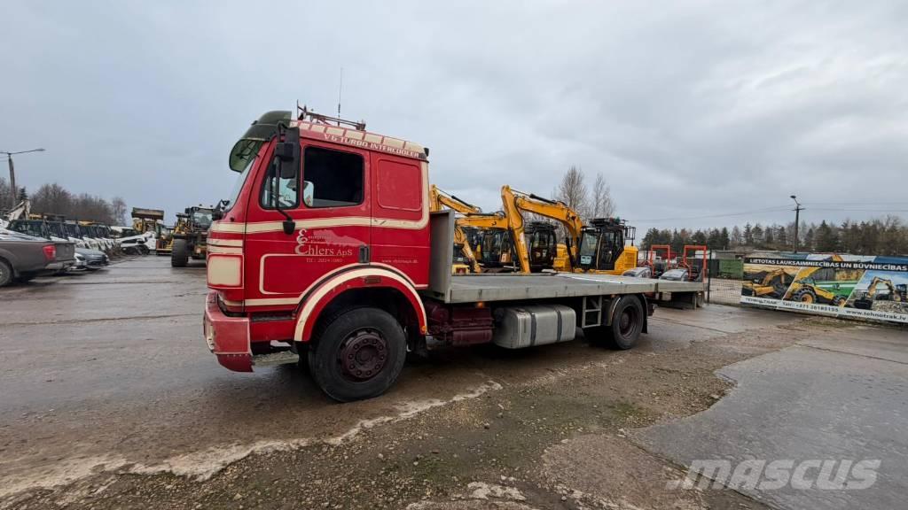 Mercedes-Benz 1827 Trasportatore per veicoli