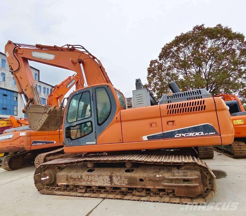 Doosan DX 300 LC-9C Escavatori cingolati