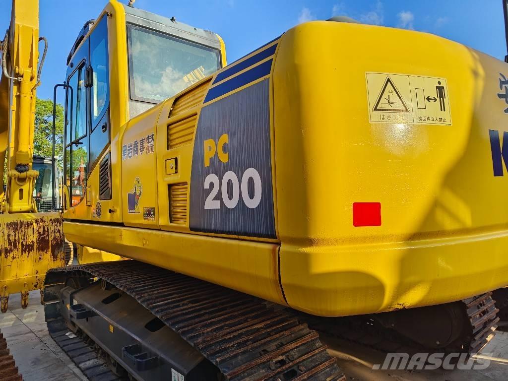 Komatsu PC 200-8 Escavatori cingolati