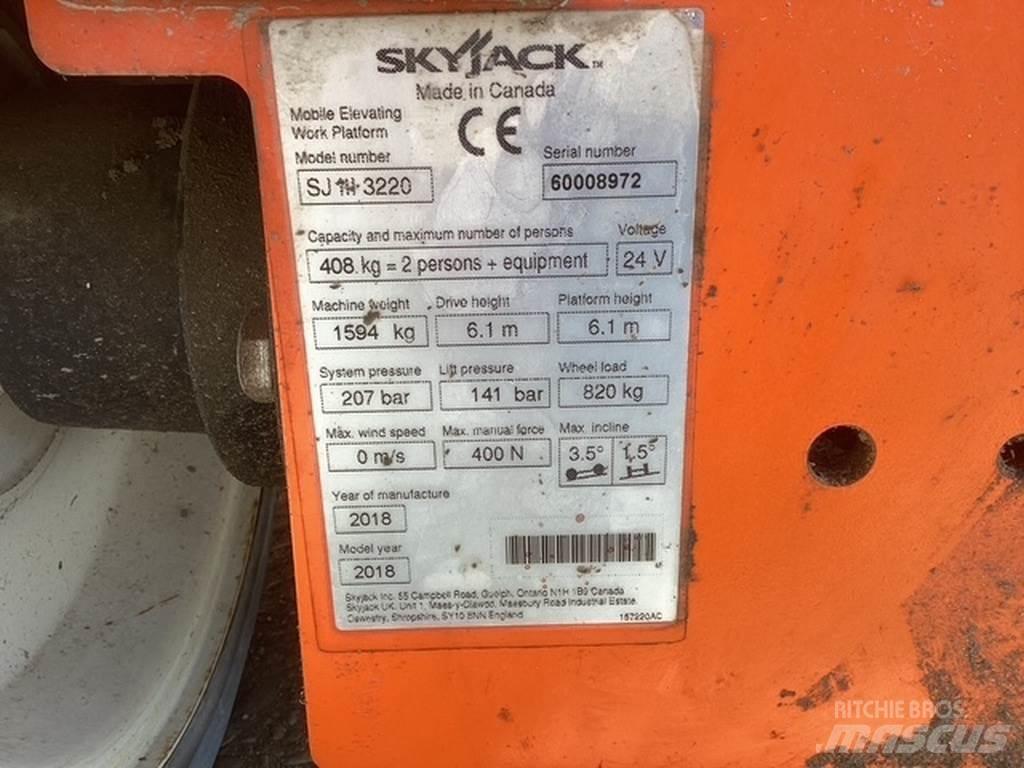 SkyJack SJIII3220 Piattaforme a pantografo