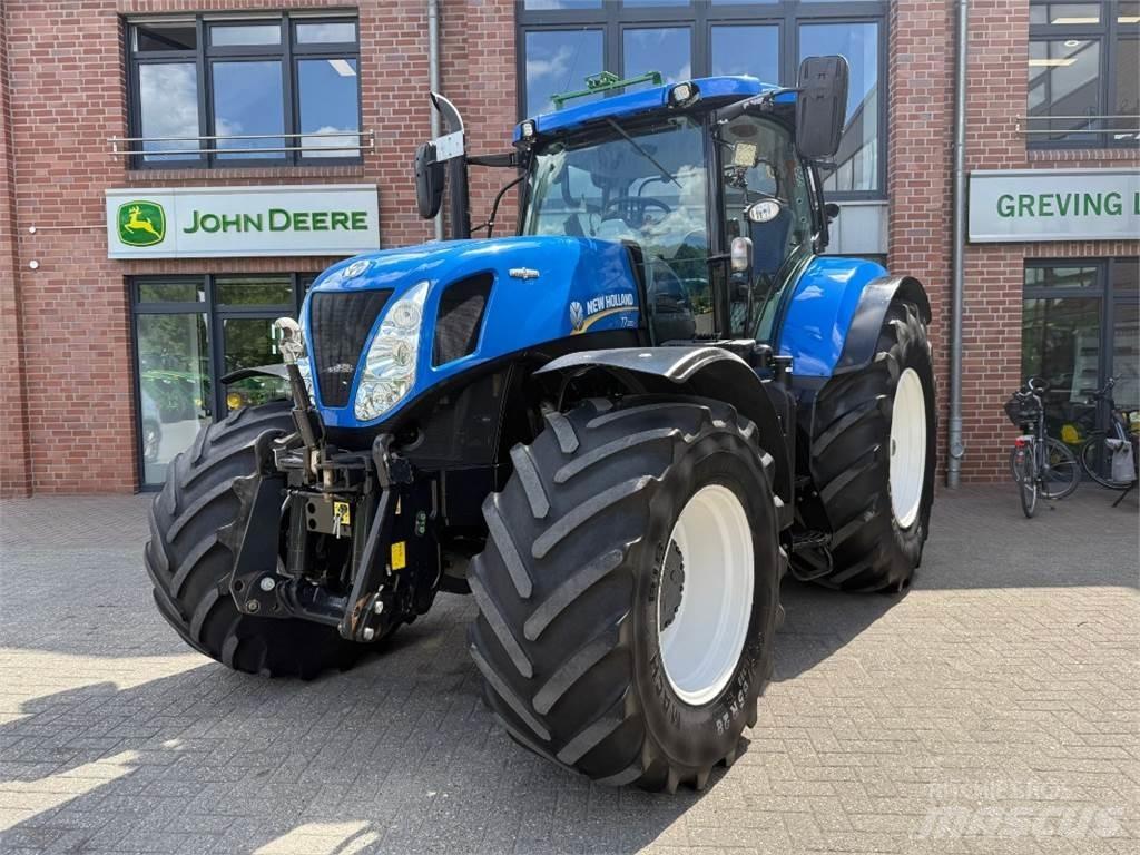 New Holland T7.220 Trattori