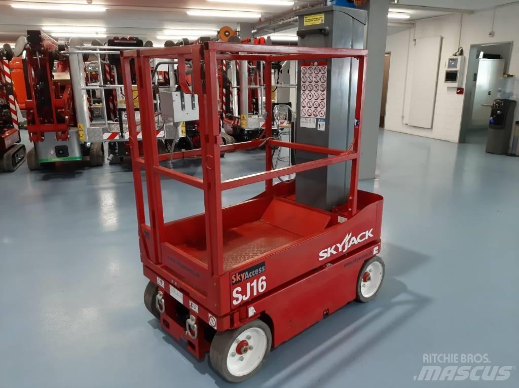 SkyJack SJ 16 Sollevatori verticali