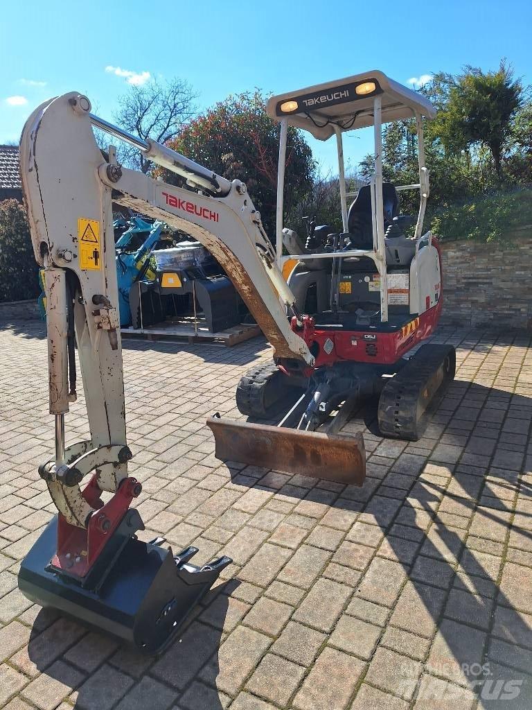 Takeuchi TB 216 Miniescavatori