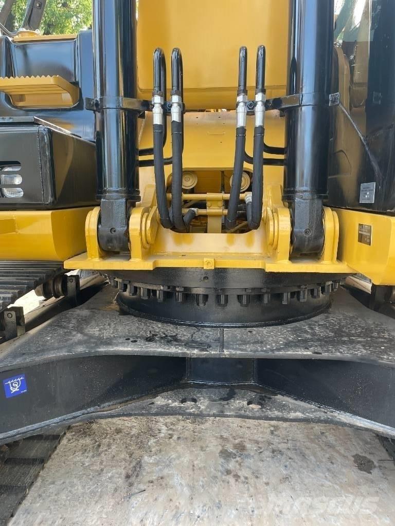 CAT 330 Escavatori medi 7t - 12t