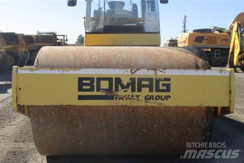 Bomag B213DH-4 Rulli Combinati