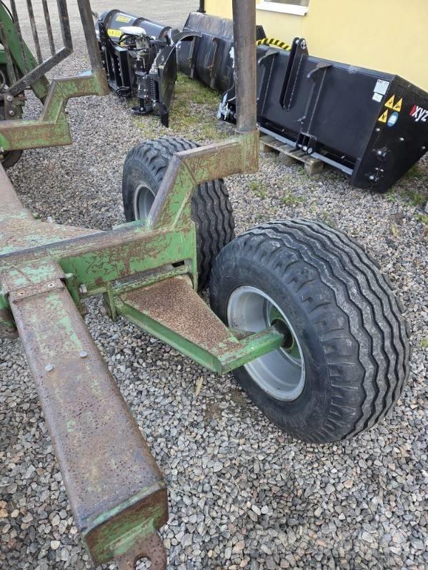 Farma CT 4,6D Rimorchi forestali