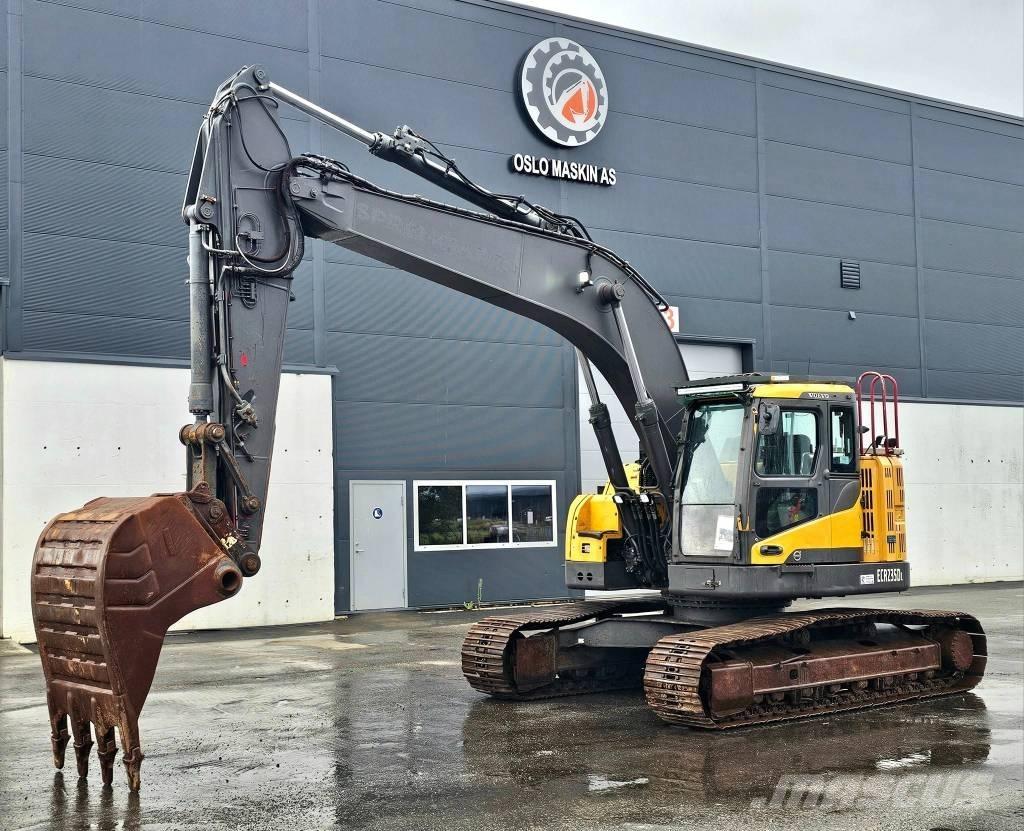 Volvo ECR235 DL Escavatori cingolati