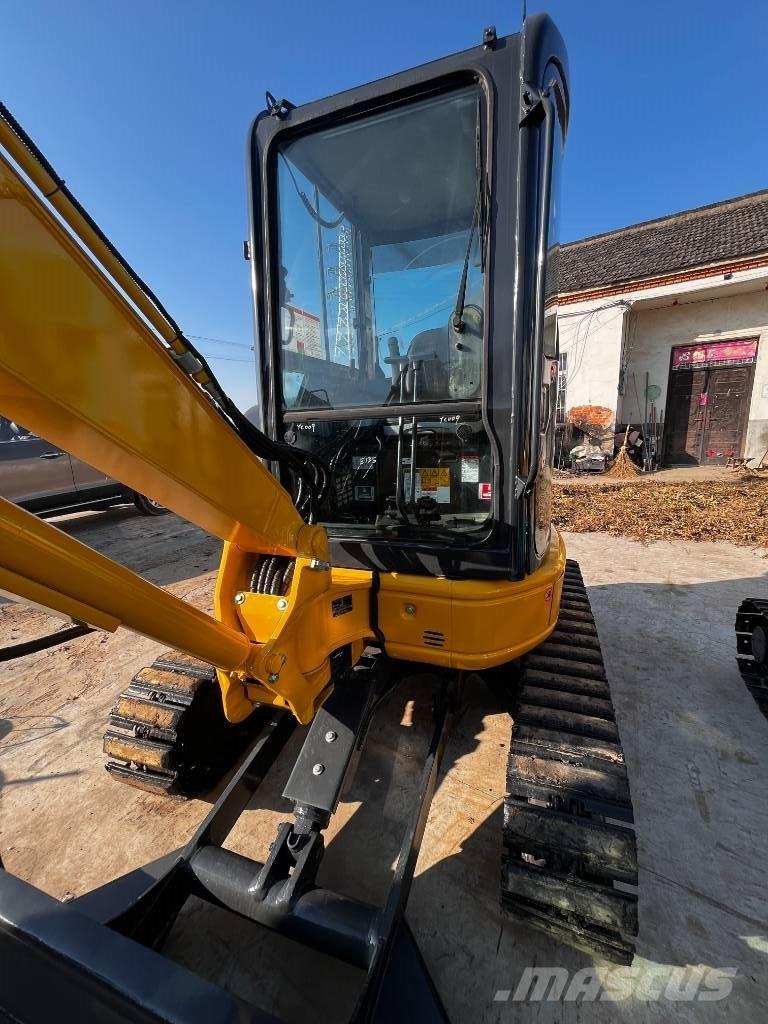 Komatsu PC 35 MR Miniescavatori