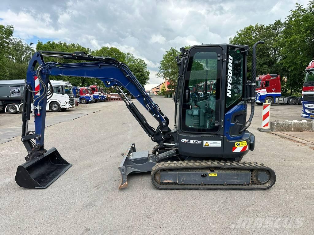 Doosan DX 35 Z Miniescavatori