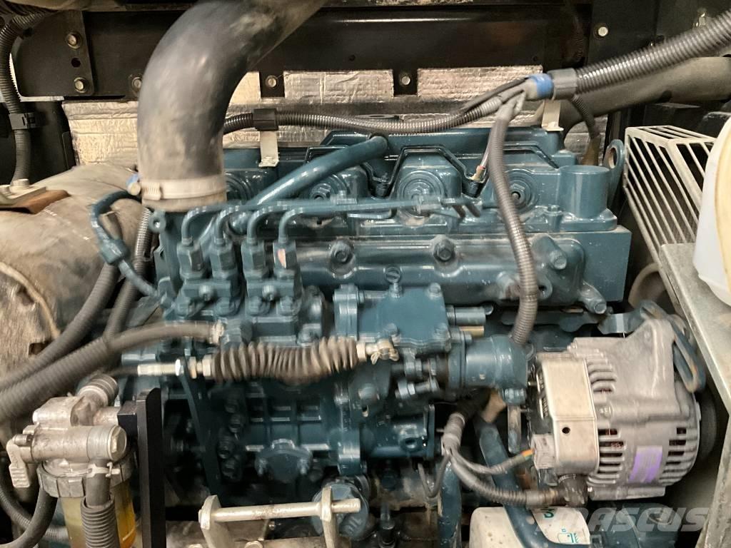 Kubota R 082 Pale gommate