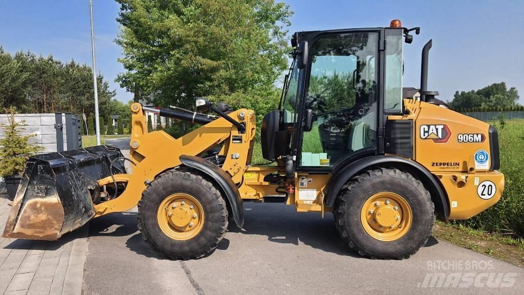 CAT 906M Pale gommate