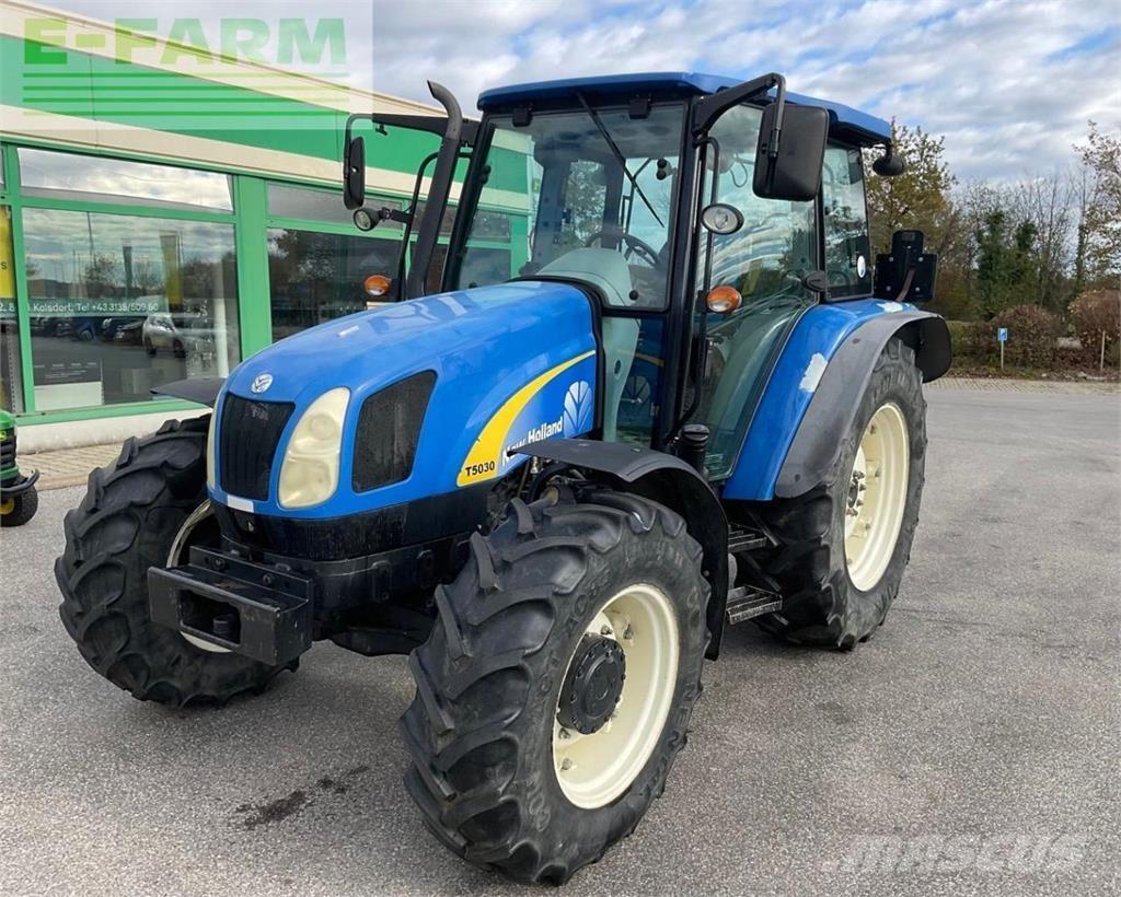 New Holland T 5030 Trattori