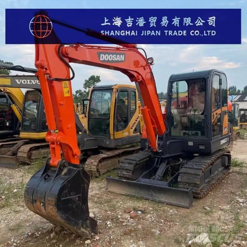 Doosan DH 60 Miniescavatori