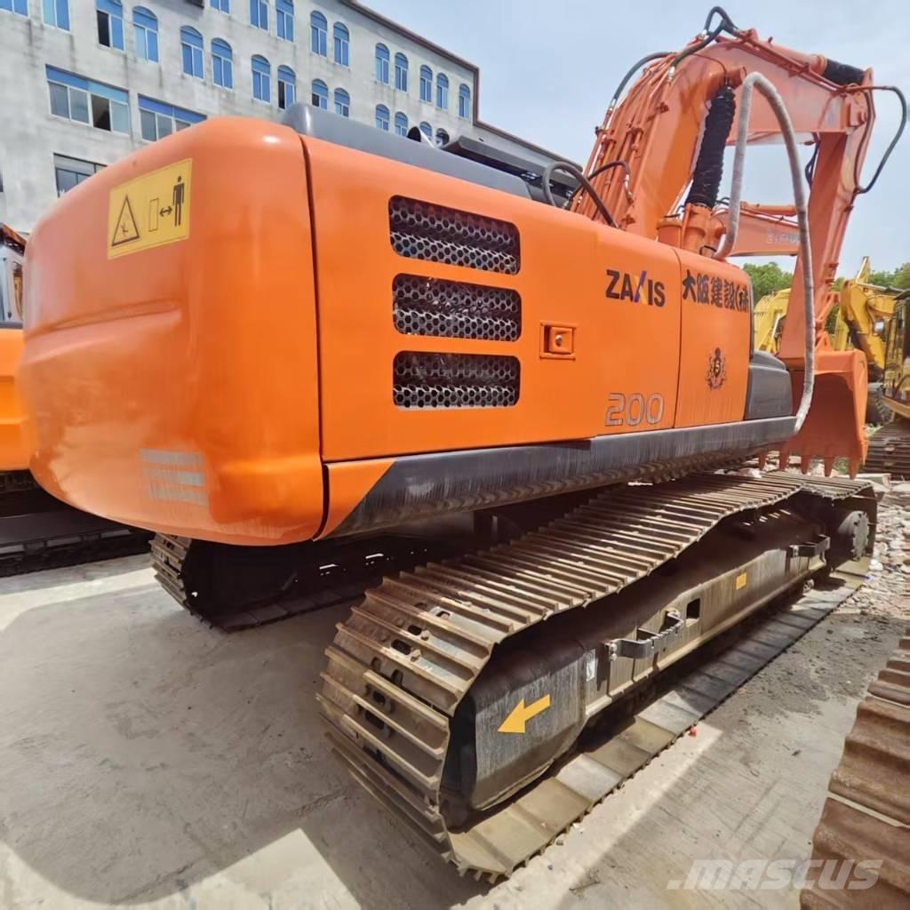 Hitachi ZX 200 Escavatori cingolati
