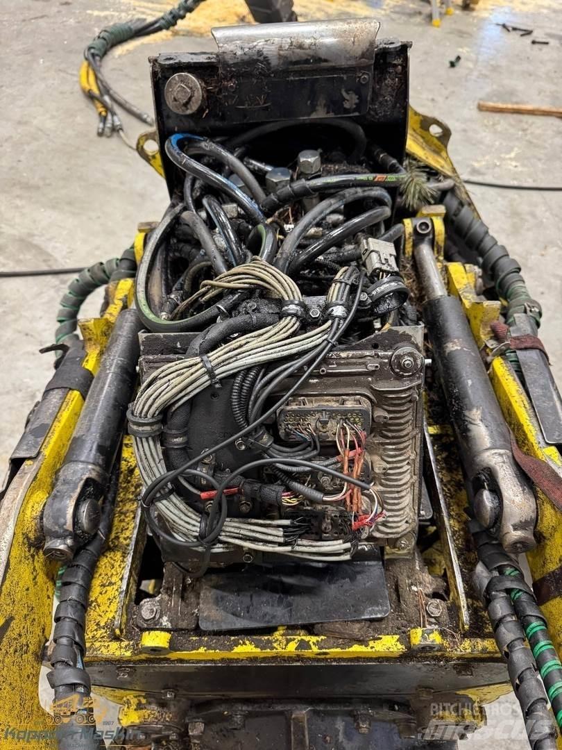 John Deere H415 Decespugliatrici e trinciatrici idrauliche