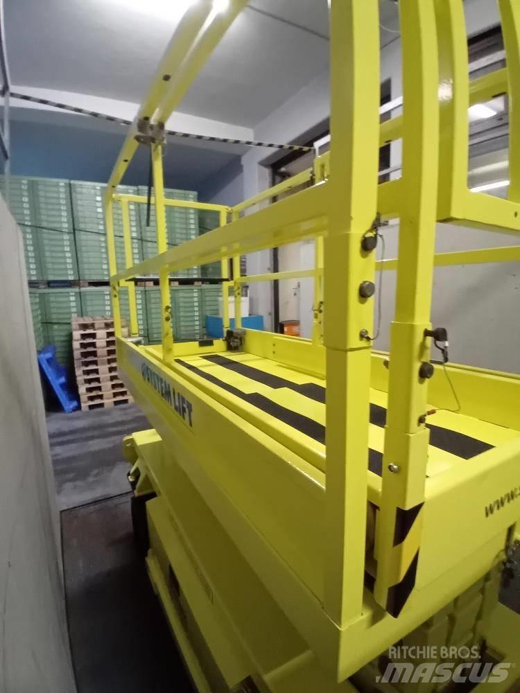 Holland Lift HL-9710 Piattaforme a pantografo