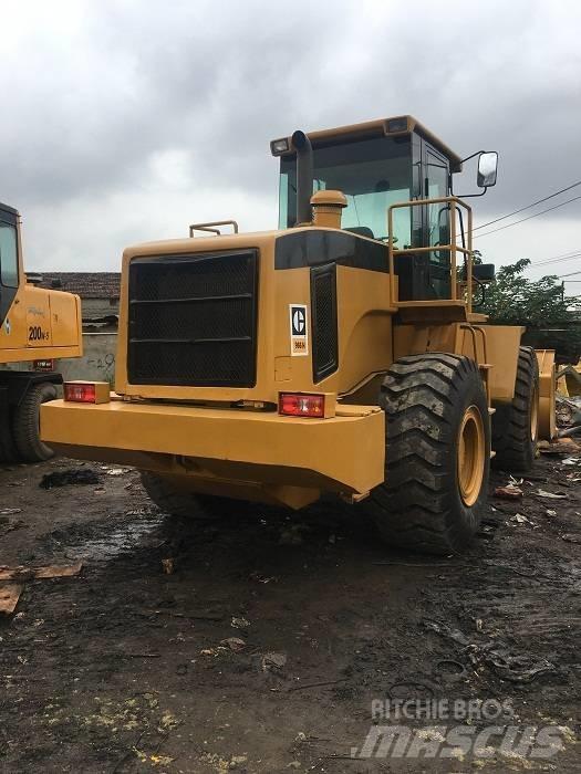 CAT 966H Pale gommate