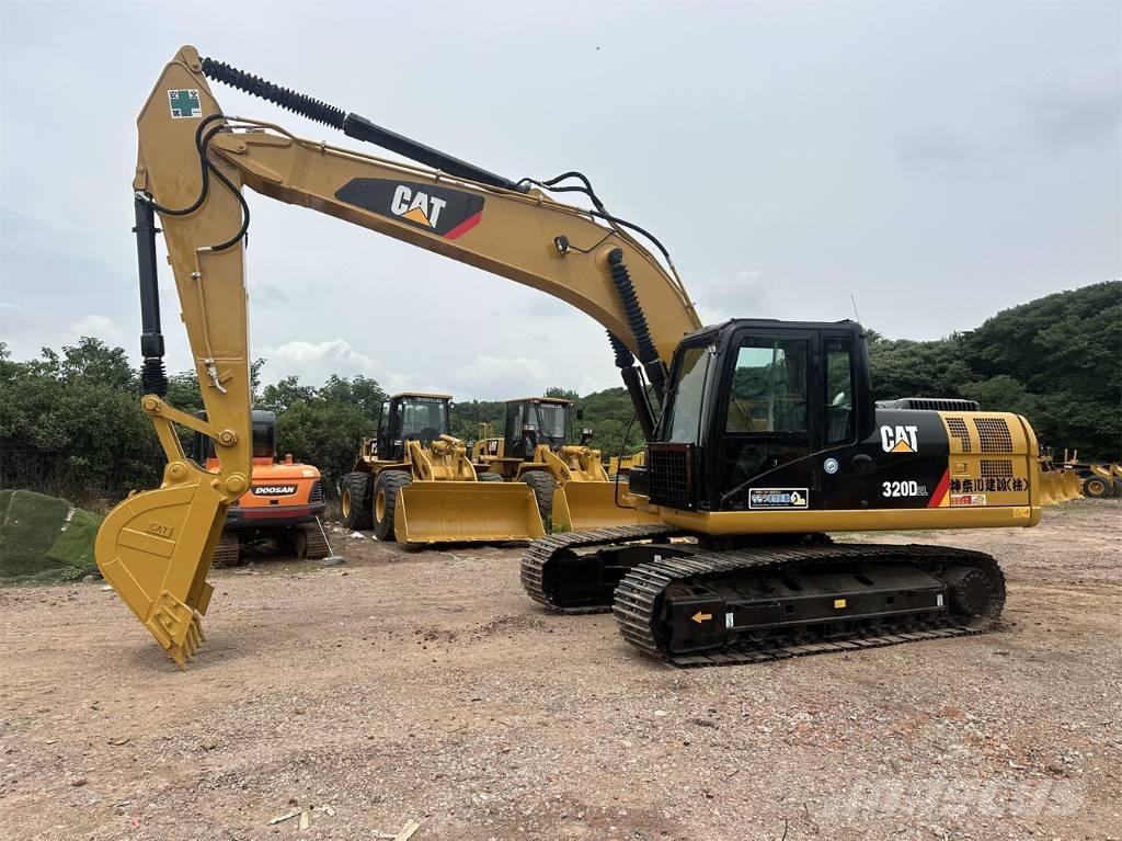 CAT 320D Escavatori cingolati