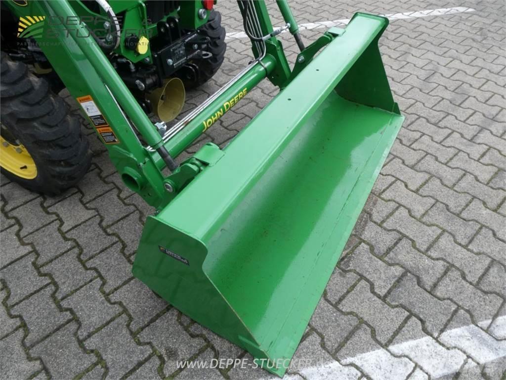 John Deere 3038E Trattori compatti
