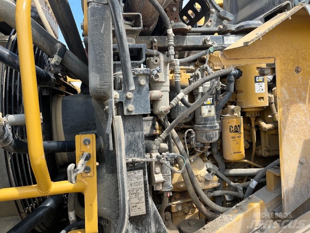 CAT 950 K Pale gommate