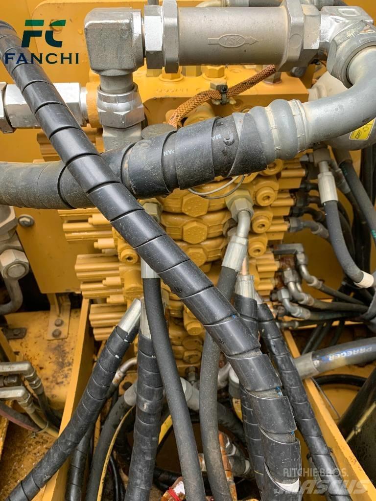 CAT 307E2 Escavatori cingolati