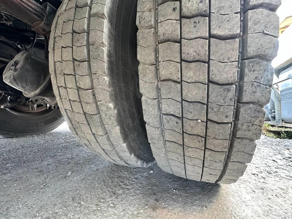Freightliner M2 Piattaforme autocarrate