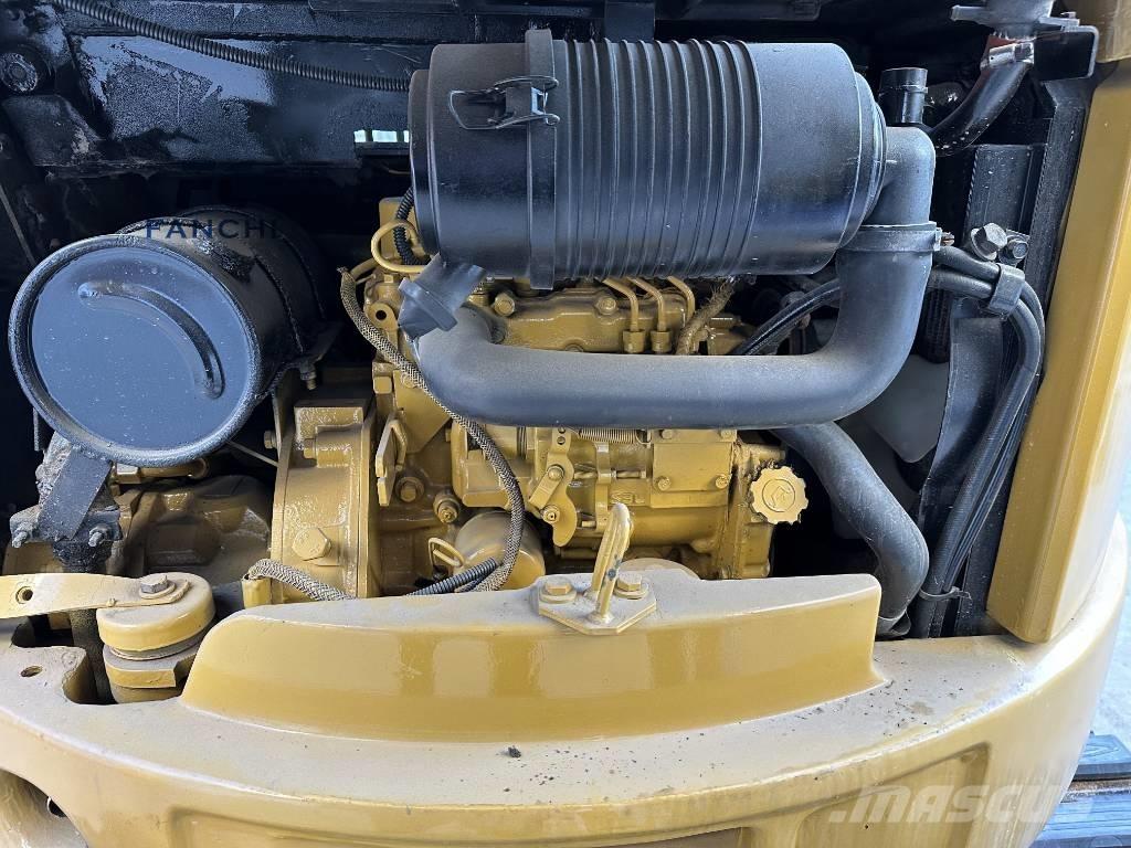 CAT 303 CR Miniescavatori