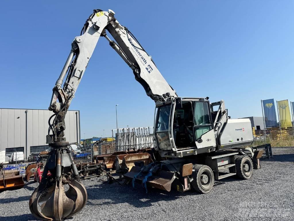 Sennebogen 818 Movimentazione rifiuti