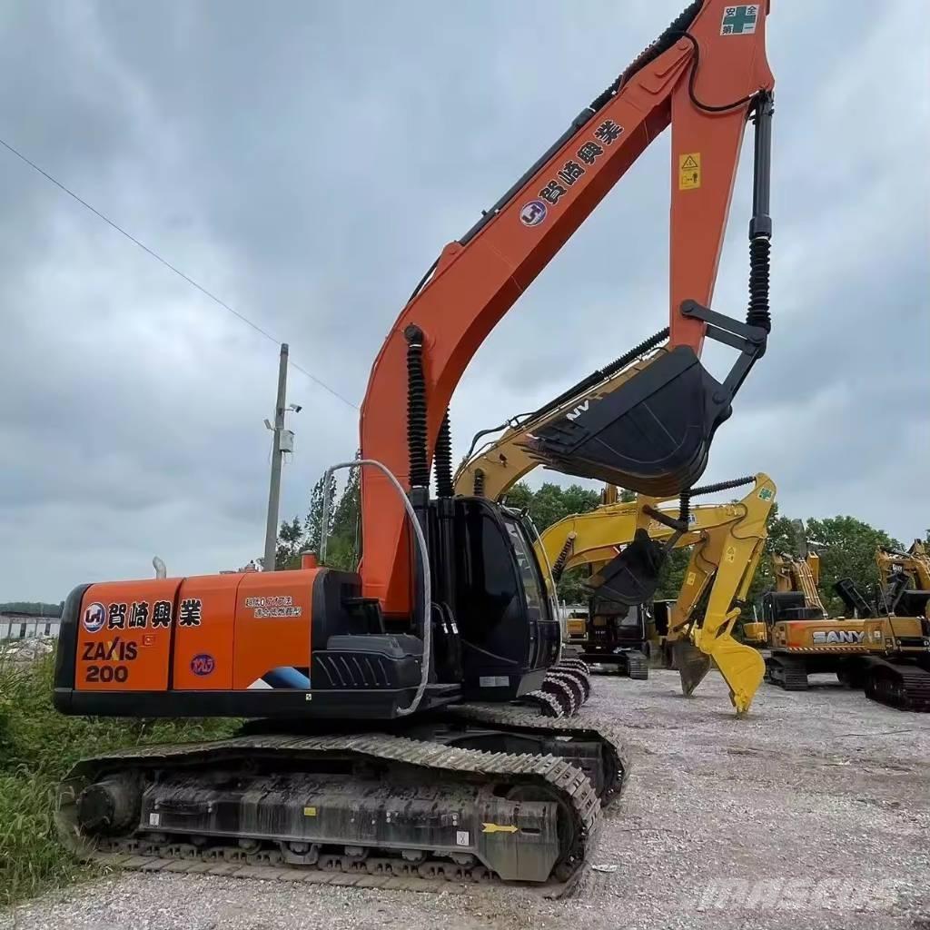 Hitachi ZX 200 Escavatori cingolati