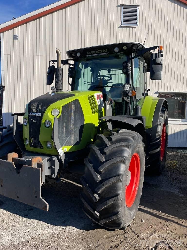 CLAAS Arion 550 CIS Trattori
