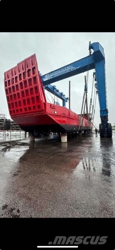  Cargo Ship Ganador Barche da lavoro, chiatte e pontoni