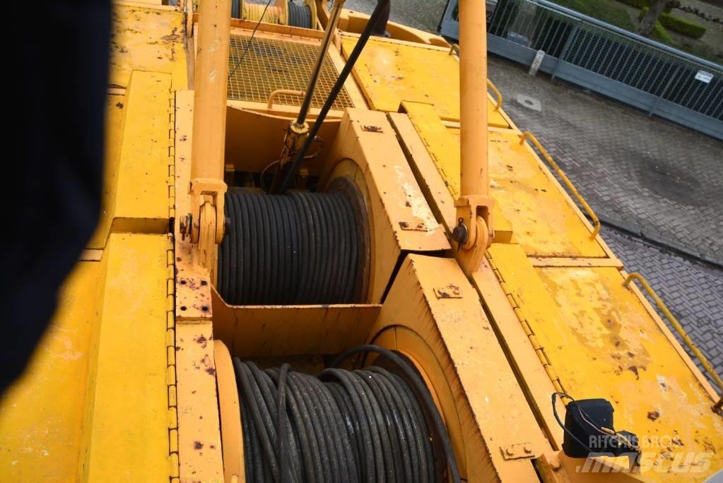 Liebherr HS 841 HD Gru cingolate