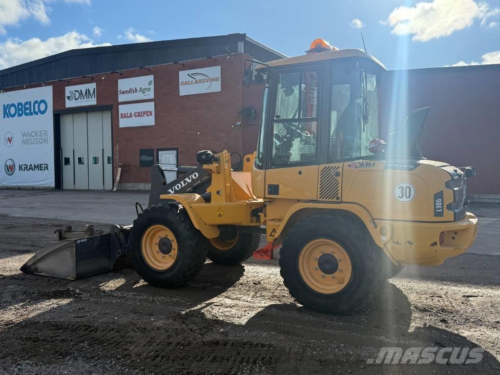Volvo L30G Speeder Pale gommate