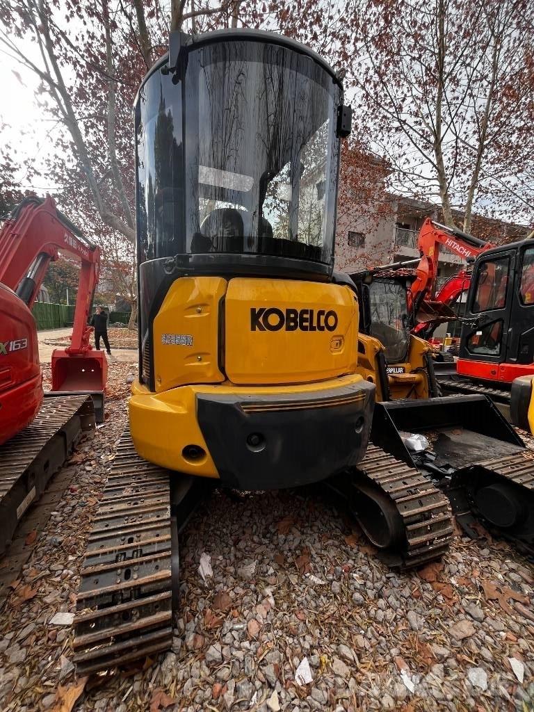 Kobelco SK 35 SR Miniescavatori