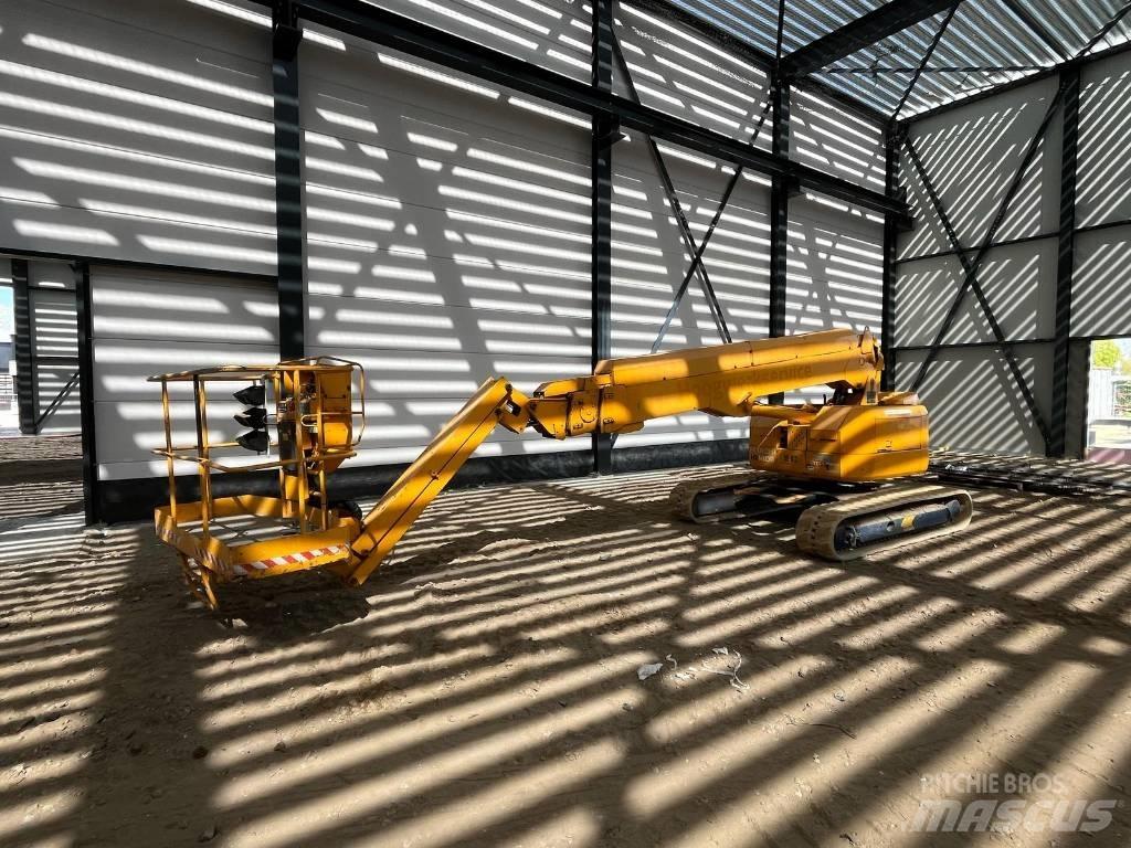 Hitachi HX140B Piattaforme a braccio telescopico
