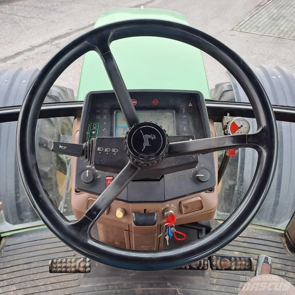 John Deere 7700 Trattori