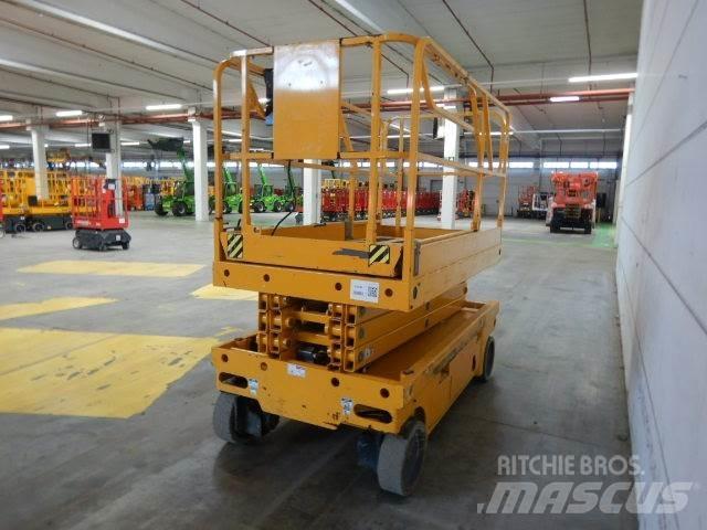 Haulotte Compact 10 Piattaforme a pantografo