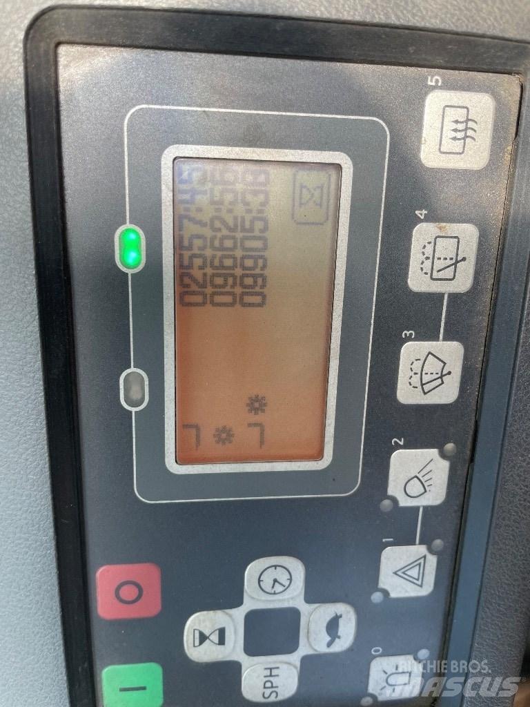 Toyota 8FBMT30 Carrelli elevatori elettrici