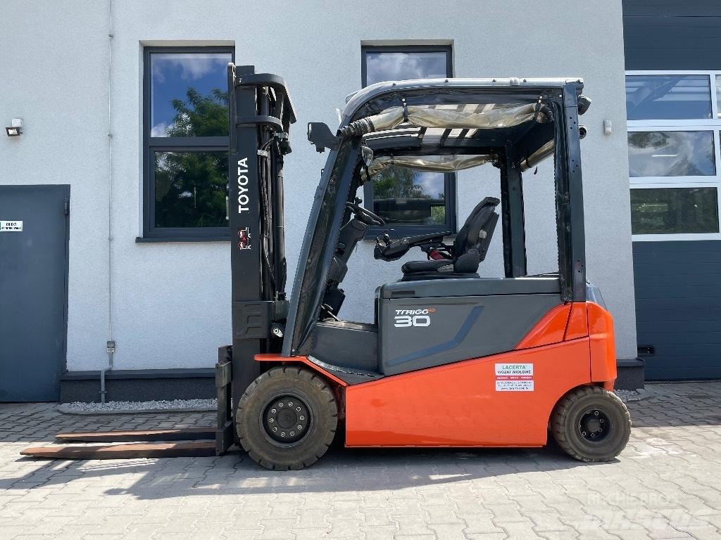 Toyota 8FBMT30 Carrelli elevatori elettrici